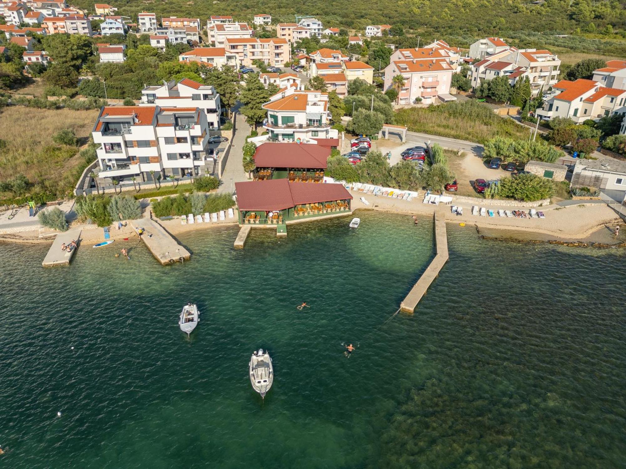 Apartments By The Sea Stara Novalja, Pag - 9710 Luaran gambar